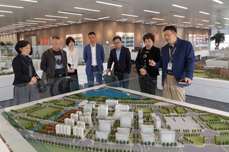 上海浦东区委领导走访调研会员企业